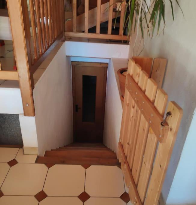 Maison Cosy Et Conviviale, Le B7 Besset Extérieur photo