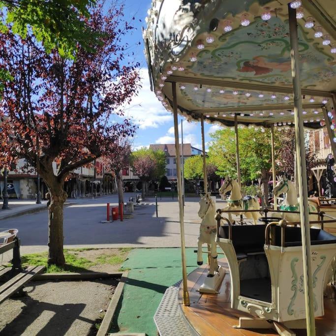 Maison Cosy Et Conviviale, Le B7 Besset Extérieur photo