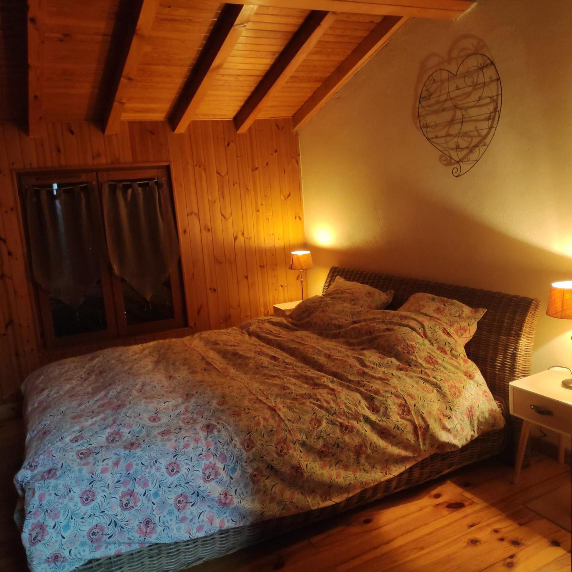 Maison Cosy Et Conviviale, Le B7 Besset Extérieur photo